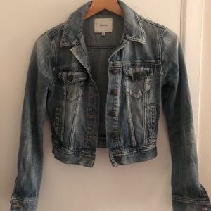 Aritzia Tahula Jean Jacket. Size XXS